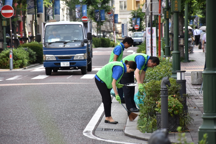 武松商事　第107回清掃活動　馬車道　関内まつり