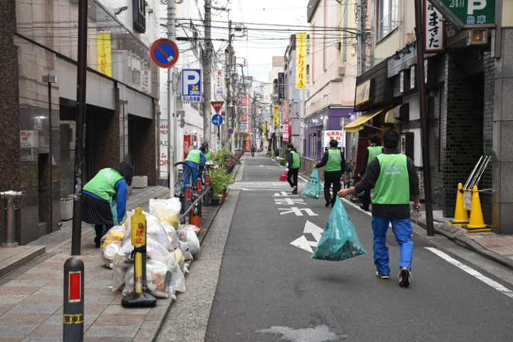 第111回清掃活動　伊勢佐木町